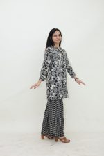 Midnight Bloom – Co-ord Set - Image 4